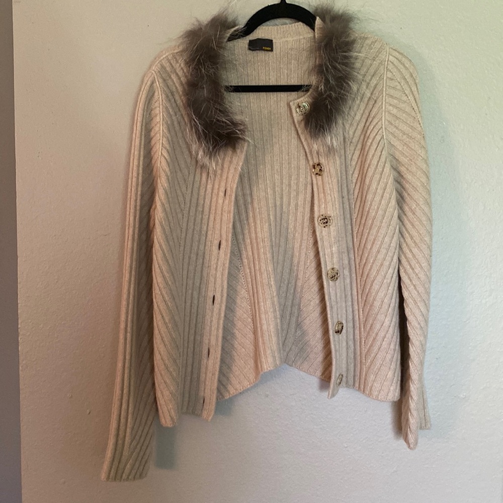 Authentic fendi cardigan with fur collar